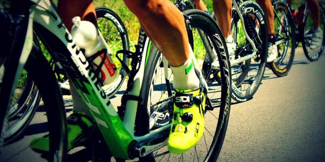 Wout van Aert aan de start in Roosendaal