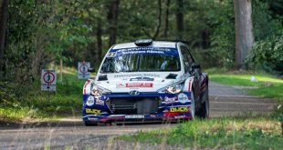 Zware crash in Eurol Hellendoorn Rally voor Bob de Jong