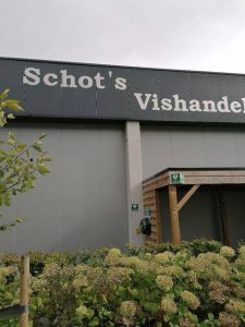 Twee nieuwe AED-toestellen in Essen2