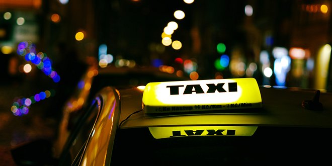 Taxi Gent - maik-winnecke-Epm5HX_Iwzs-unsplash