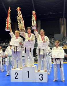 Brons voor Kalmthoutse op wereldkampioenschap Kyokushin Karate in Japan2