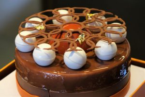Sterrenchef maakt verjaardagstaart voor Brasschaatse bakker3
