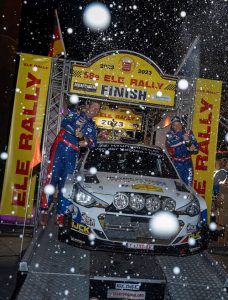 Bob de Jong wint voor vierde keer de ELE Rally