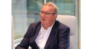 Dirk Van Mechelen wil burgemeester blijven