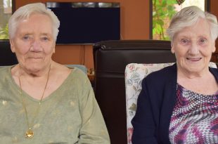 Lilian Smout en Maria De Backer vertellen over Essen vroeger en nu