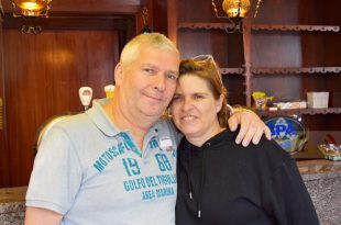Linda De Ranter en Eric Cox - Cafe Volksvriend op de Wildert