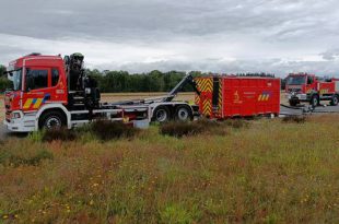 Brandweer Zone Rand test met succes ruwwaterleiding vliegveld Malle