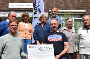 Davidsfonds schenkt cheque van 550 euro aan Kabaske Essen - (c) Noordernieuws 2024 - HDB_1052u80