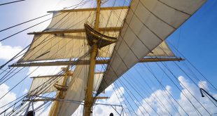 Zeilen met de Royal Clipper vijfmaster