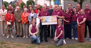 Toneelkring Putte-Ertbrand geeft 5.000 Euro aan goede doelen