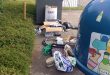 Kledingcontainers blijven voorlopig staan