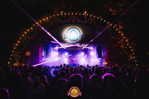 Met Discobar Plankgaz, Laura Tesoro en Level Six is de Kroonkurk affiche compleet! 2