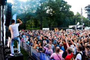 Met Discobar Plankgaz, Laura Tesoro en Level Six is de Kroonkurk affiche compleet! 3