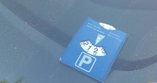 Parkeer je in een blauwe zone? Vergeet je parkeerschijf niet!