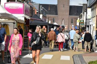 Avondmarkt 2025 - Essen - (c) Noordernieuws 2025 - HDB_3222u65