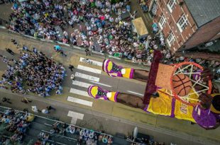 Eeuwige bloei 73ste Bloemencorso overspoelt Loenhout