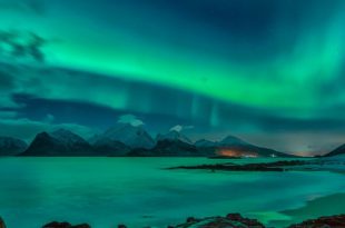 Lapland vakantie Zweden Långforsen - noorderlicht - poollicht