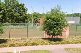 Problemen aan sporthal Hemelrijk brengt schoolstart soelaas
